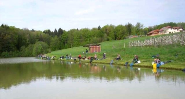 Športno rekreacijski center Iršič Športno rekreacijski center Iršič